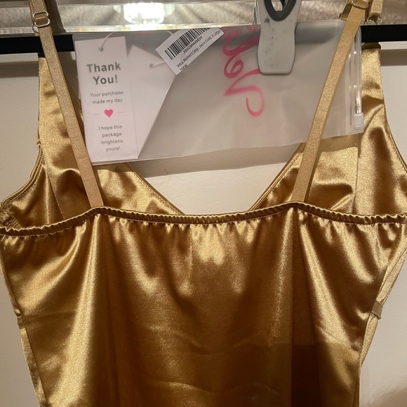 NEW Velius Women's Sexy Deep V Neck Shiny Bodysuit Tank Tops Underwire XL Gold - Picture 8 of 16